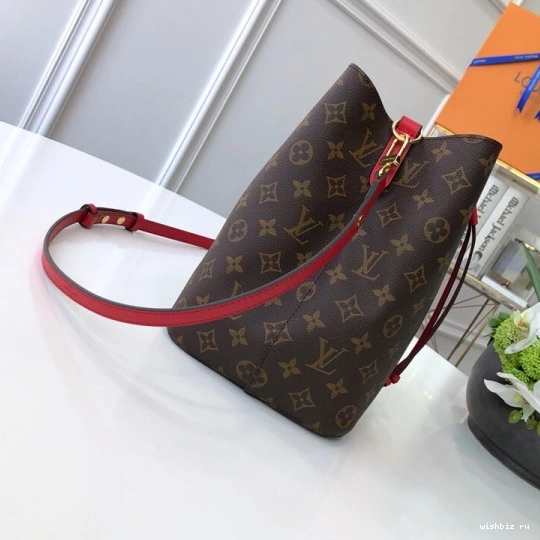 WIS VUITTON LOUIS NÉONOÉ 1127